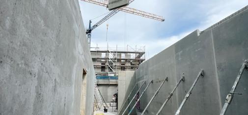 The standardised prefabricated elements were also made from geopolymer.