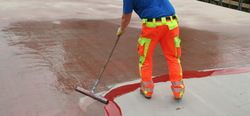 MC-DUR LF 680 can be used as a primer, scratch coat and sealant at temperatures of down to 2 °C and in high humidity.