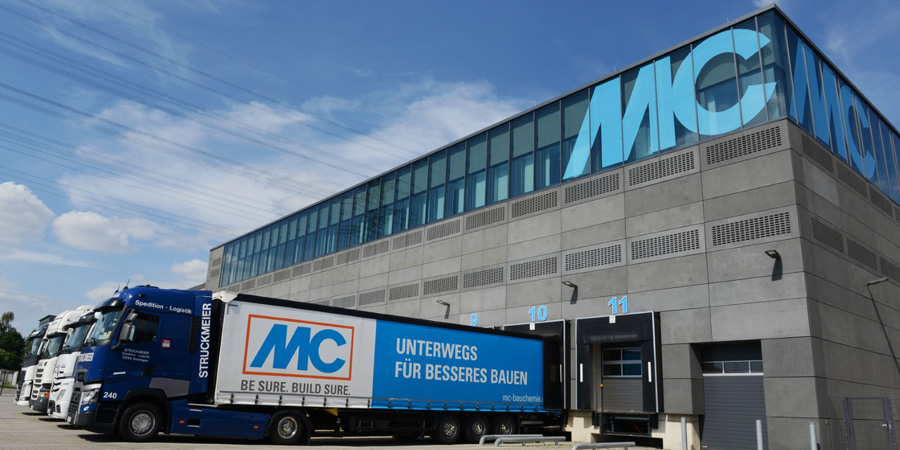 As a consequence of the war in Ukraine, there have been further massive price and cost increases in relation to energy, fuels, logistics and raw materials. MC-Bauchemie therefore sees itself with no choice but to also in-crease its prices, effective 1 May 2022.